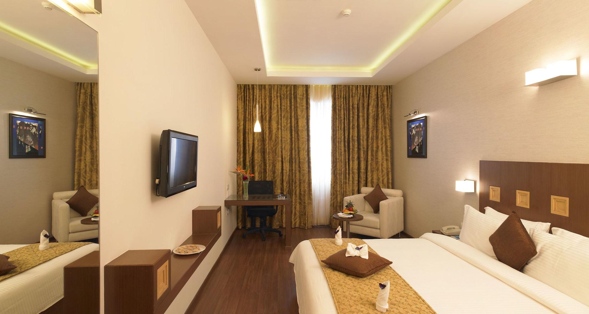 บลูพีทอล โฮเต็ล Hotel บังกาลอร์ ภายนอก รูปภาพ