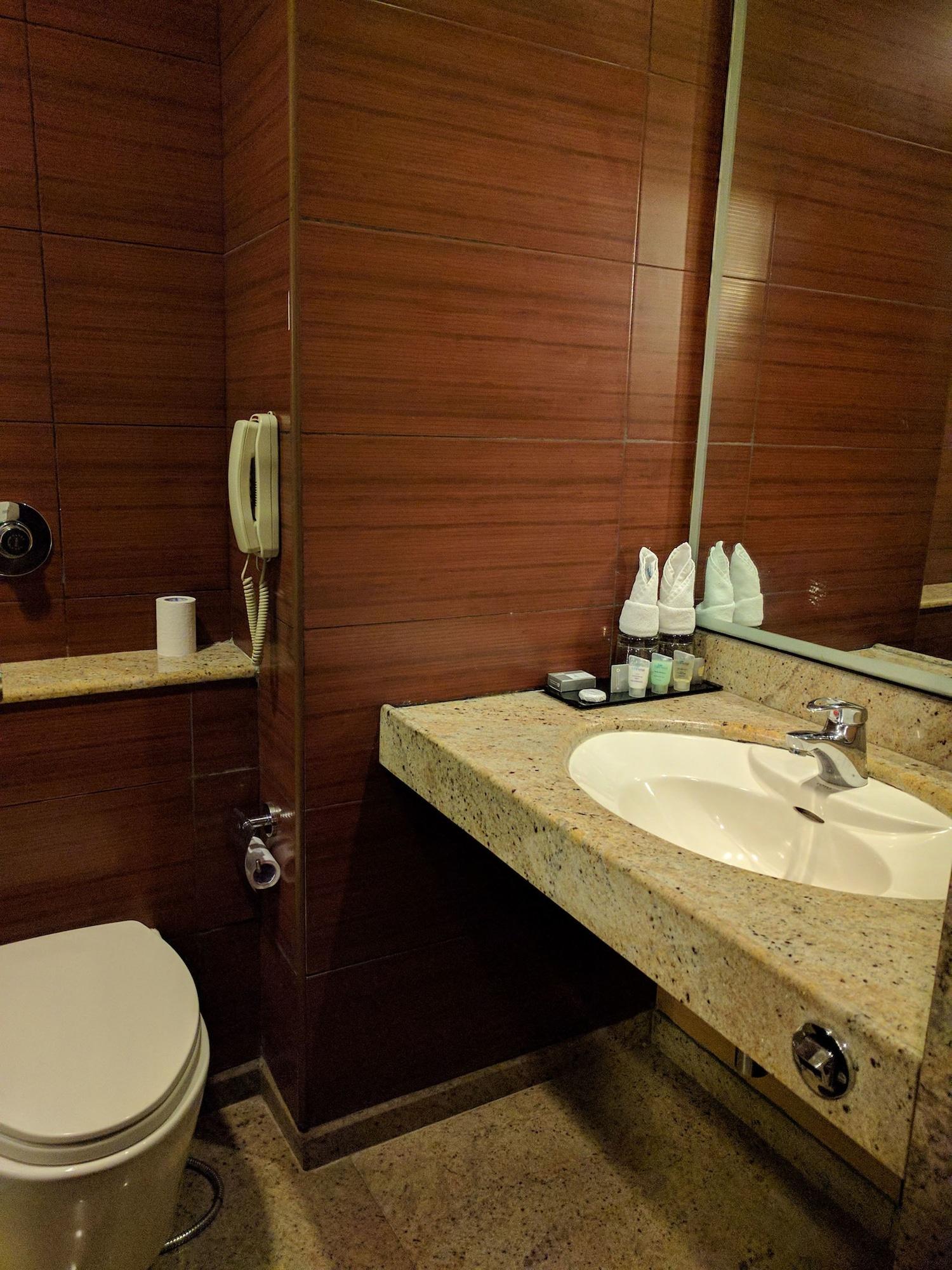 บลูพีทอล โฮเต็ล Hotel บังกาลอร์ ภายนอก รูปภาพ