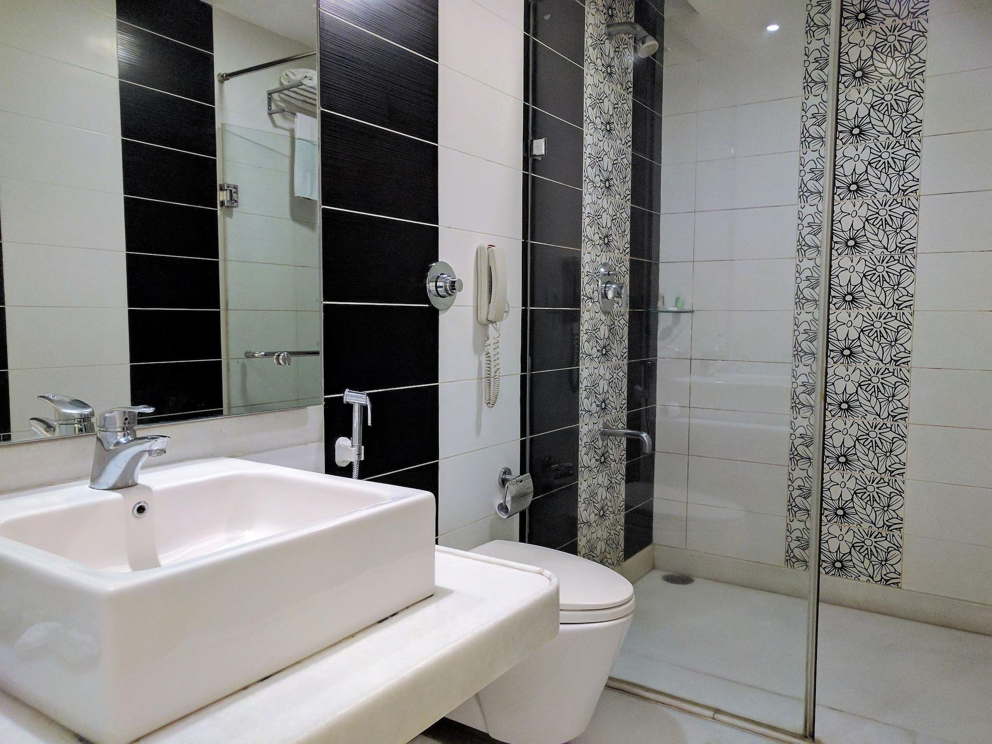 บลูพีทอล โฮเต็ล Hotel บังกาลอร์ ภายนอก รูปภาพ